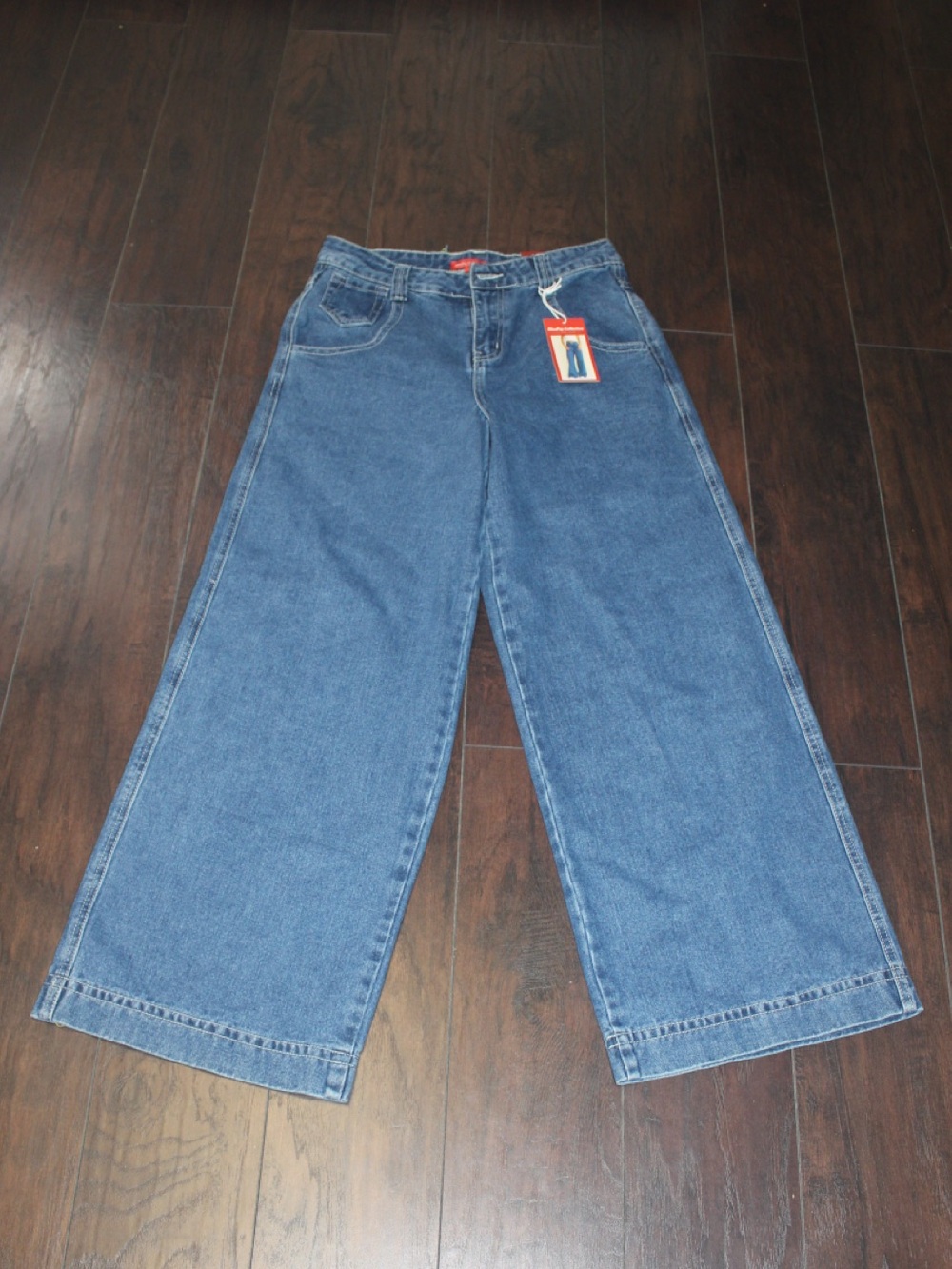 NWTs Women’s Jeans